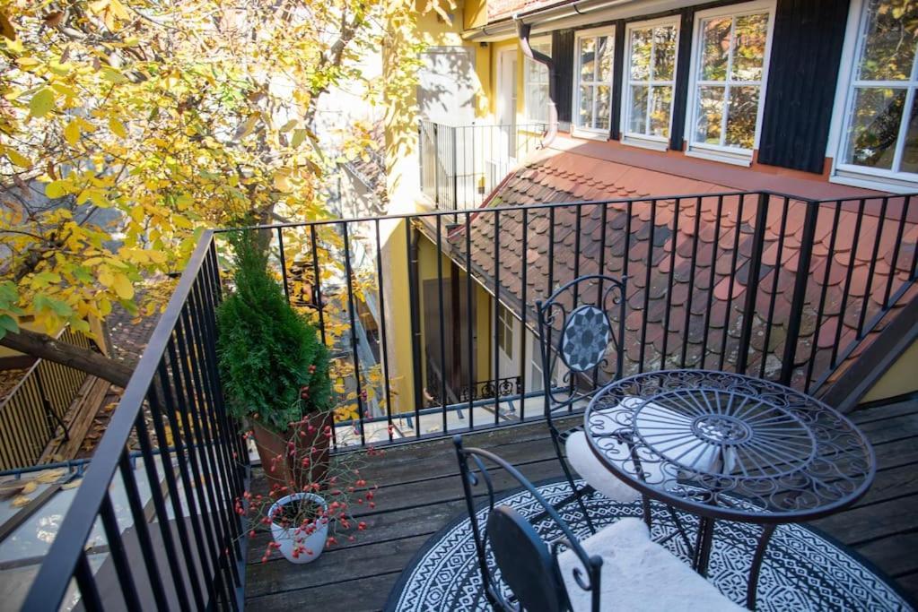 Penthouse Mit Altstadtflair Graz Exterior foto