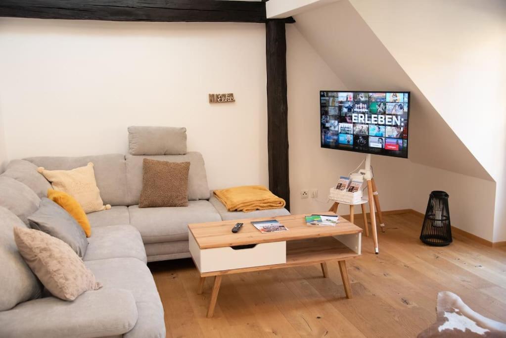 Penthouse Mit Altstadtflair Graz Exterior foto